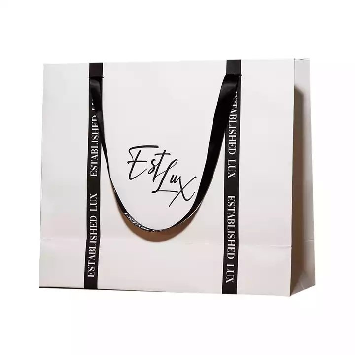 Wholesale black ivory board paper gift packaging with handles shopping bag with custom logo for clothing shoes flower paper bag