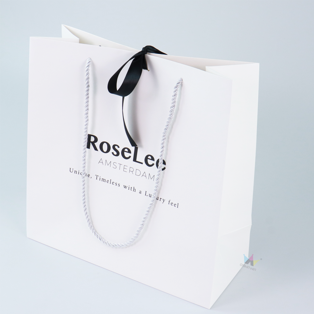 Crown win black paper box shopping gift bag with ribbon bow craft gift bag stand up kraft customised your logo small Paper Bags