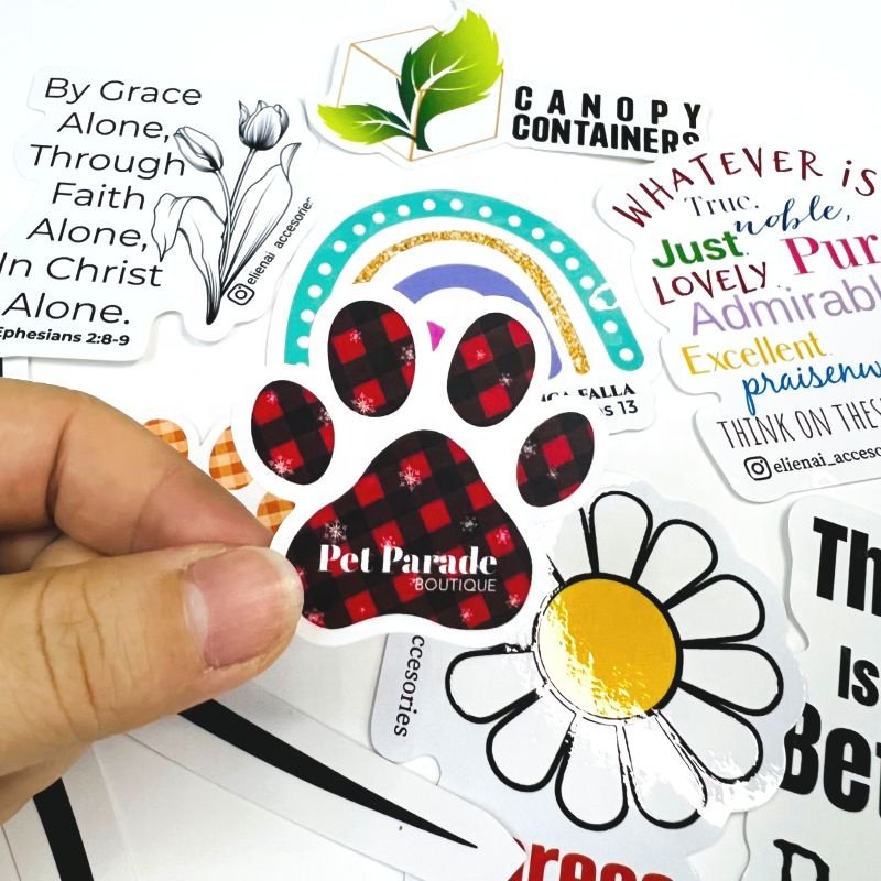 Custom Logo Sticker Label Printing Waterproof Roll Synthetic Paper Adhesive Round Logo Sticker