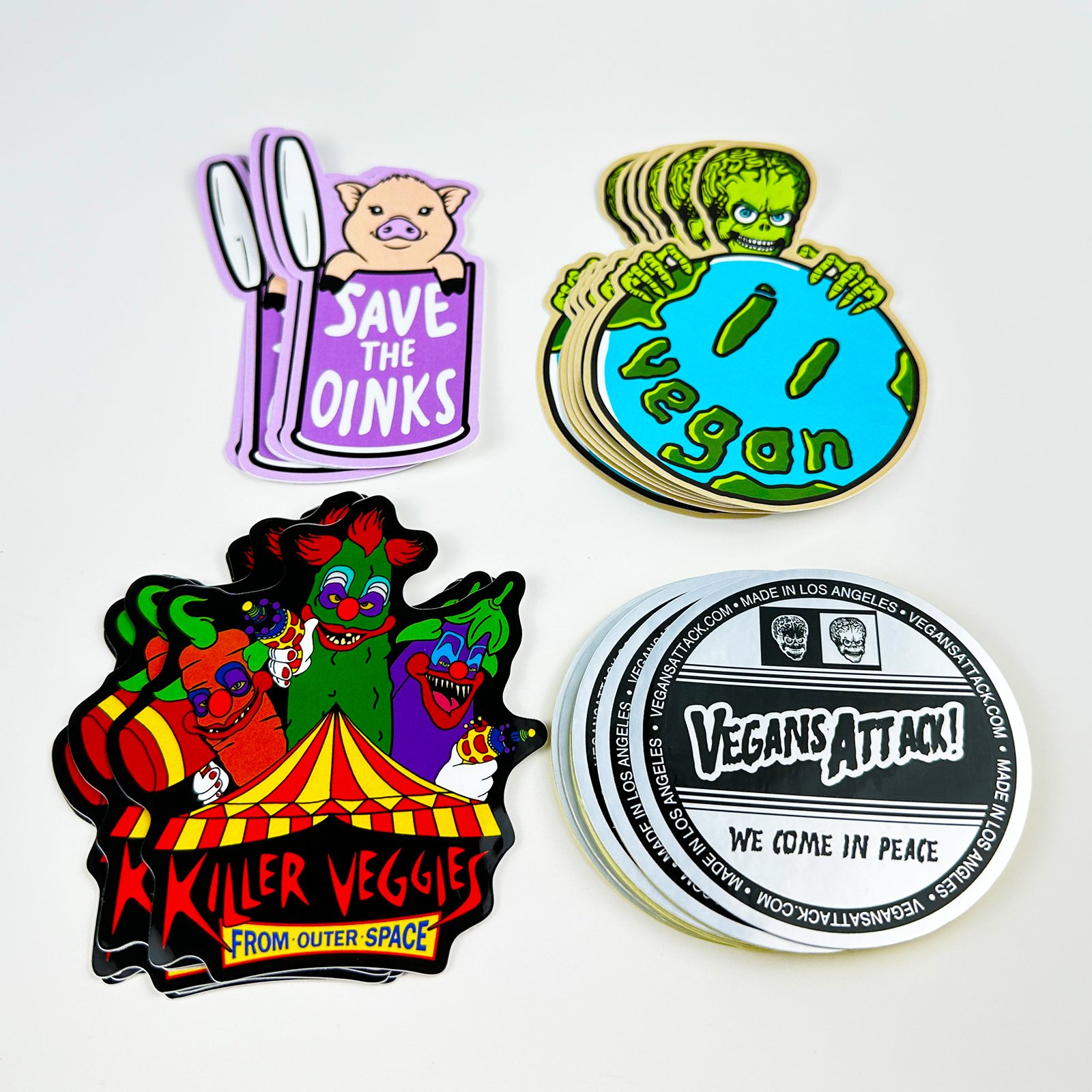 High Quality UV Resistant PVC Vinyl Die Cut Stickers Personalized Logo Label Adhesive Durable Waterproof Sticker For Outdoor Use