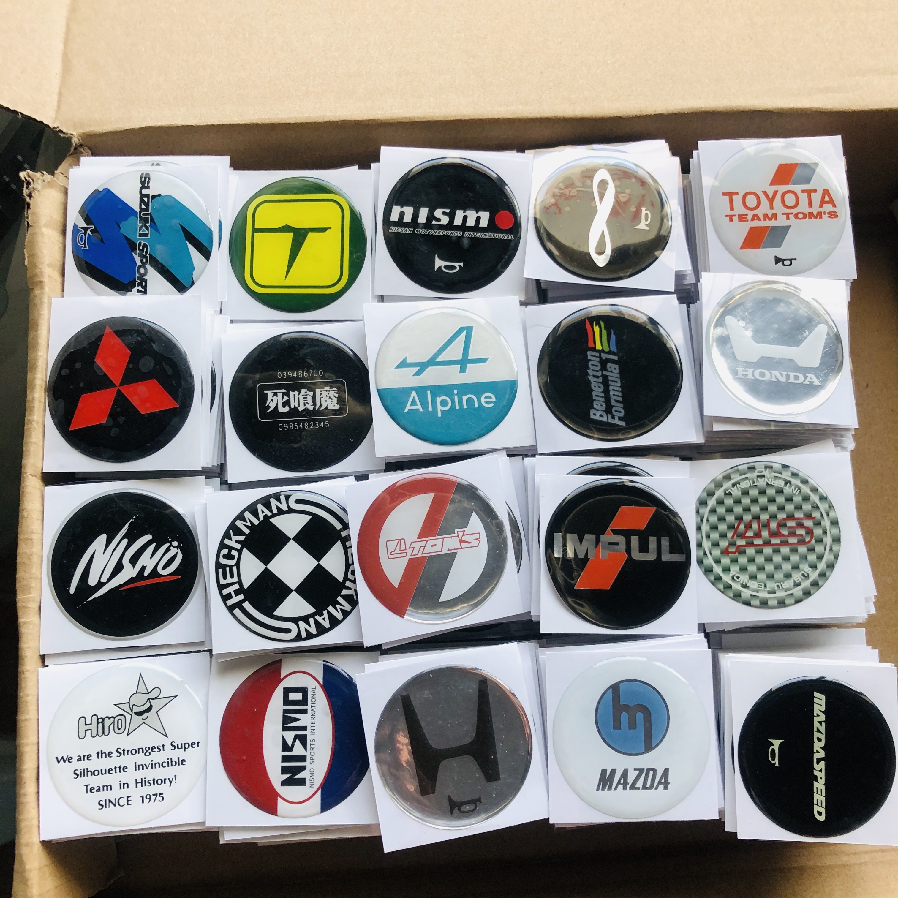 Custom Brand Design 3D Epoxy Sticker Packing Label Round Doming Epoxy Sticker Resin Decal Sticker