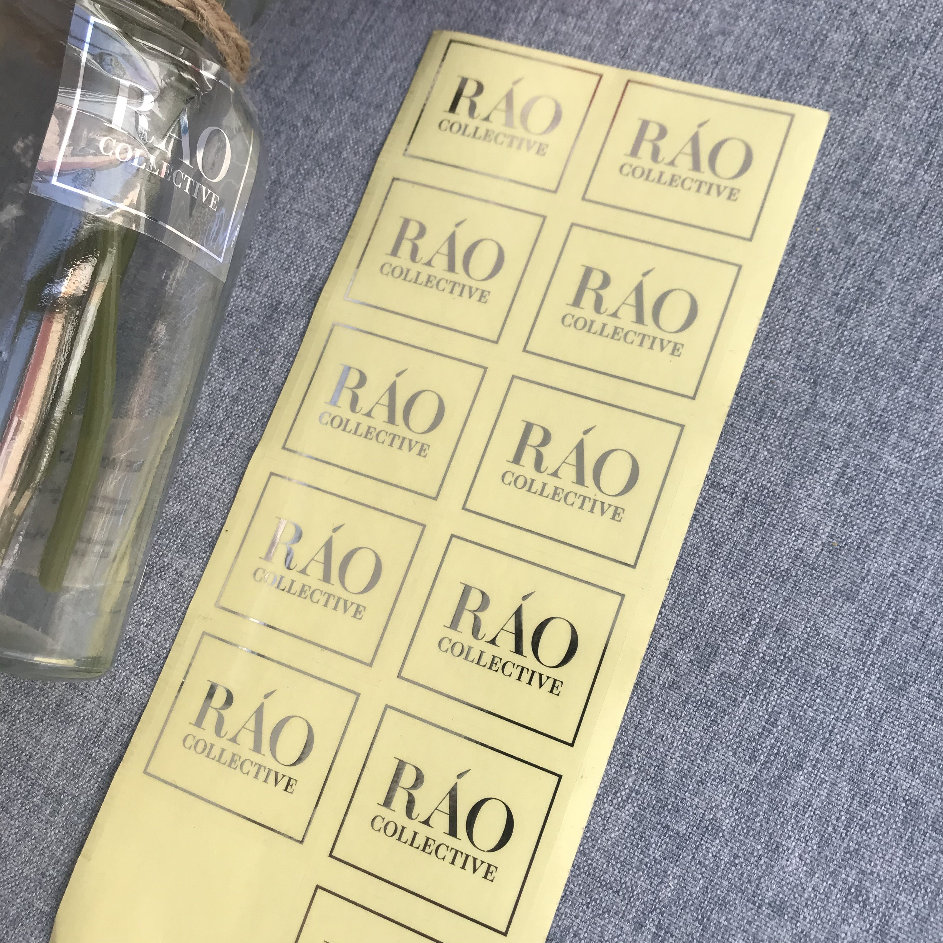 custom silver foil logo design stickers pvc packing label with printing logo waterproof sticker