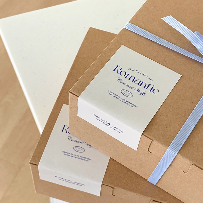 Custom Logo Printed Packaging Label Roll Sticker Label with Unique Design