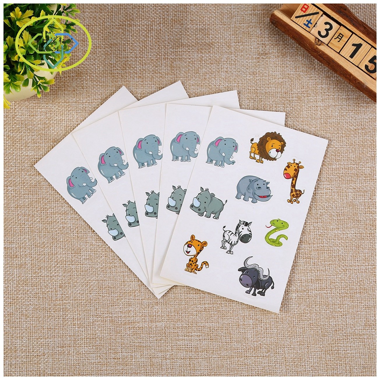 Factory wholesale custom high quality printing PVC vinyl kiss cut stickers