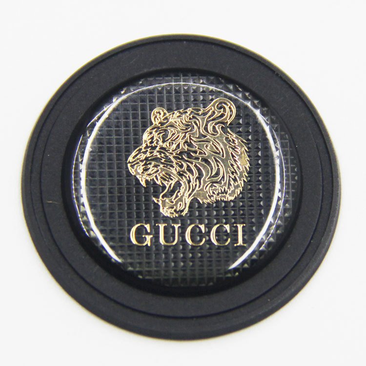 High Quality Customizable Adhesive Sticker 3D Logo Glossy Finish Nickel Material Clothing Silicone Plastic Trademark Packing