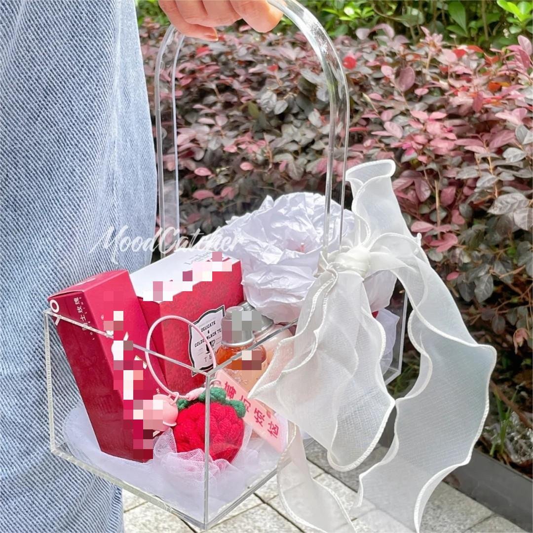 Simple acrylic portable flower basket high-end portable candy gift box/acrylic gift box