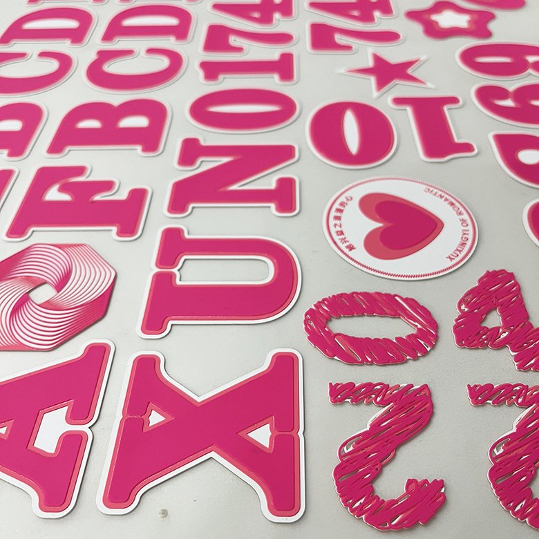 Designer wholesale 3d silicone heat press iron on t shirts vinyl logo patches transfer screen printing stickers for clothes