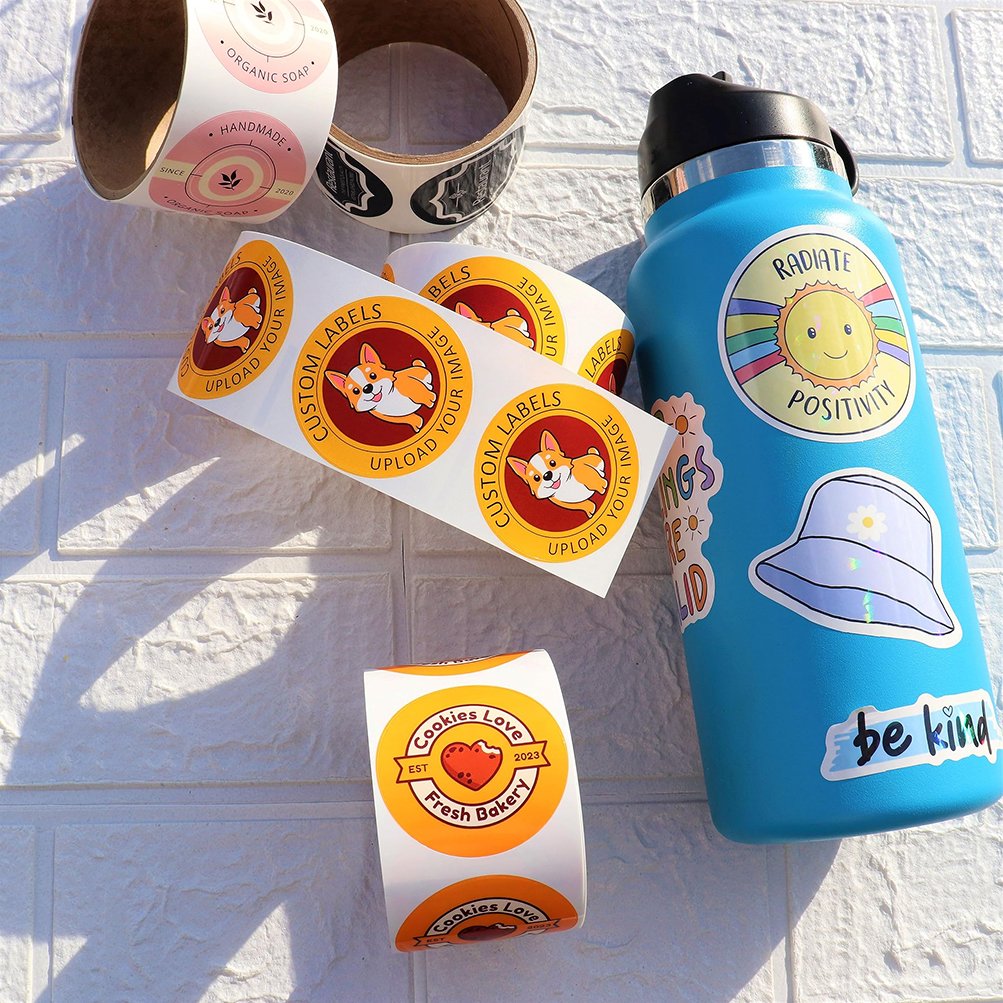 Custom Logo Sticker Self Adhesive High Quality Vinyl Paper Sticker Label Printing For Product