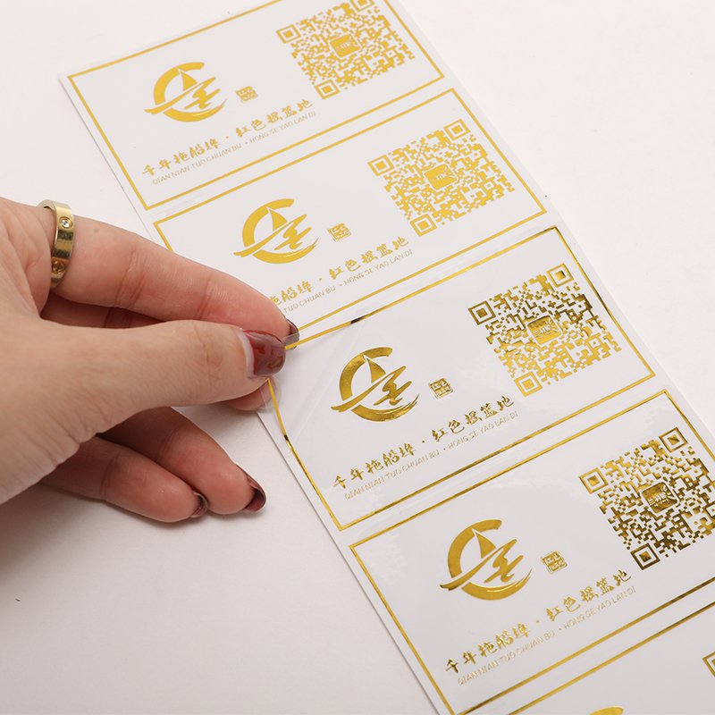 Vinyl Sticker Custom Logo Gold Perfume Sticker Printed Waterproof Gold Foil Cosmetic Sticker Roll Label