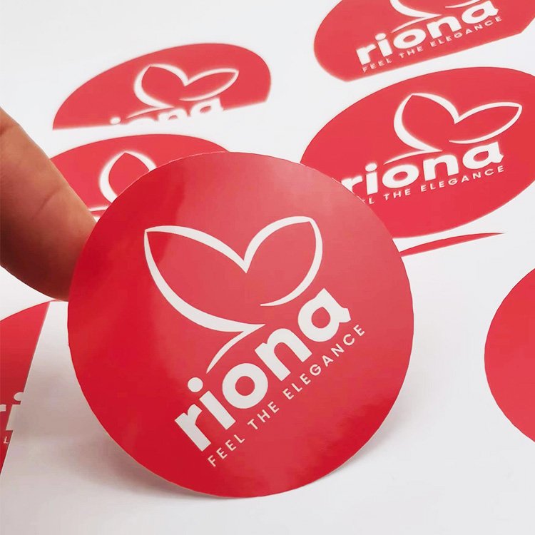 New Design Coated Matte Water Proof Round Logo Name Tag Sticker Vintage Sticker Brand