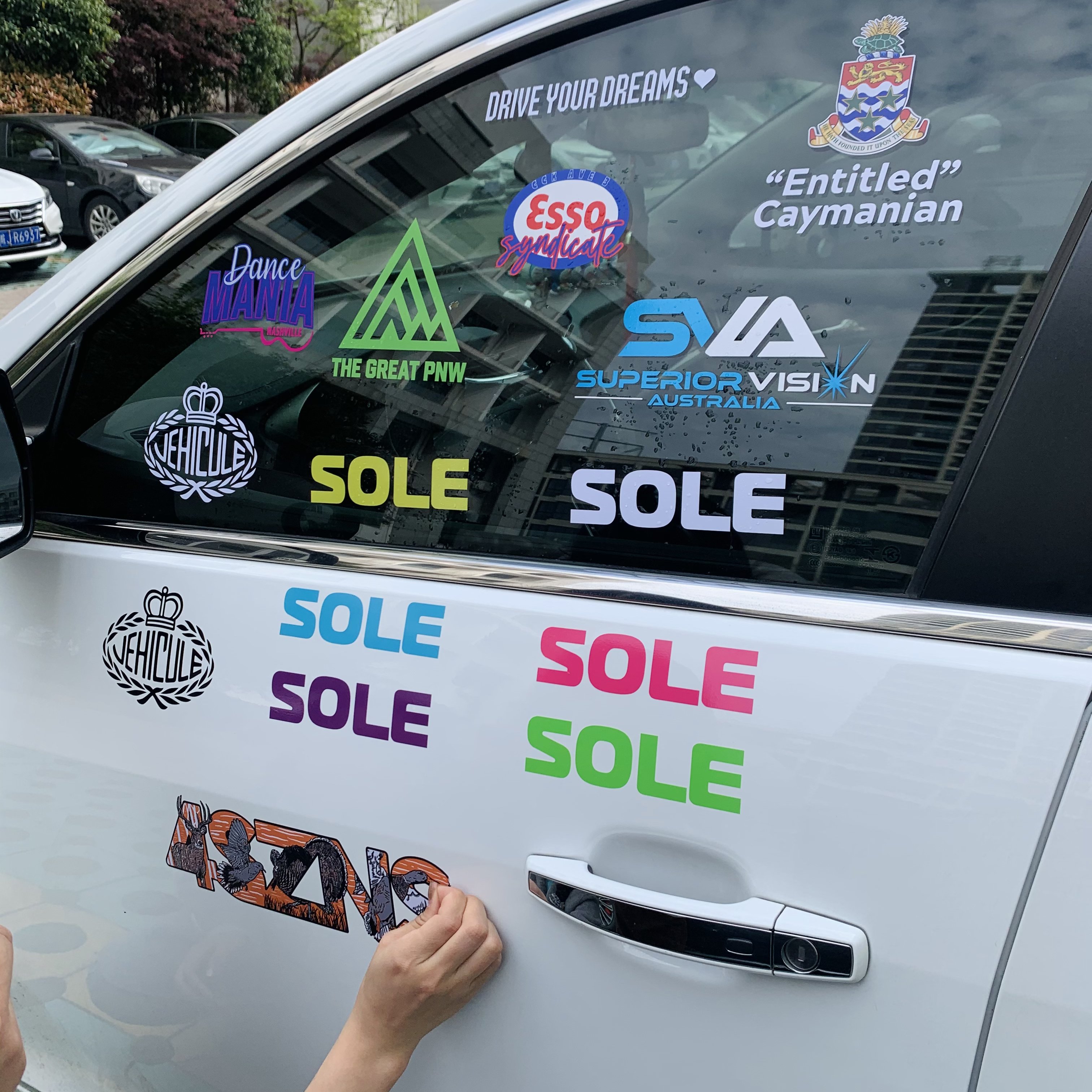 Custom Weatherproof UV Resistant Advertising Car Logo Transfer Car Decal Stickers