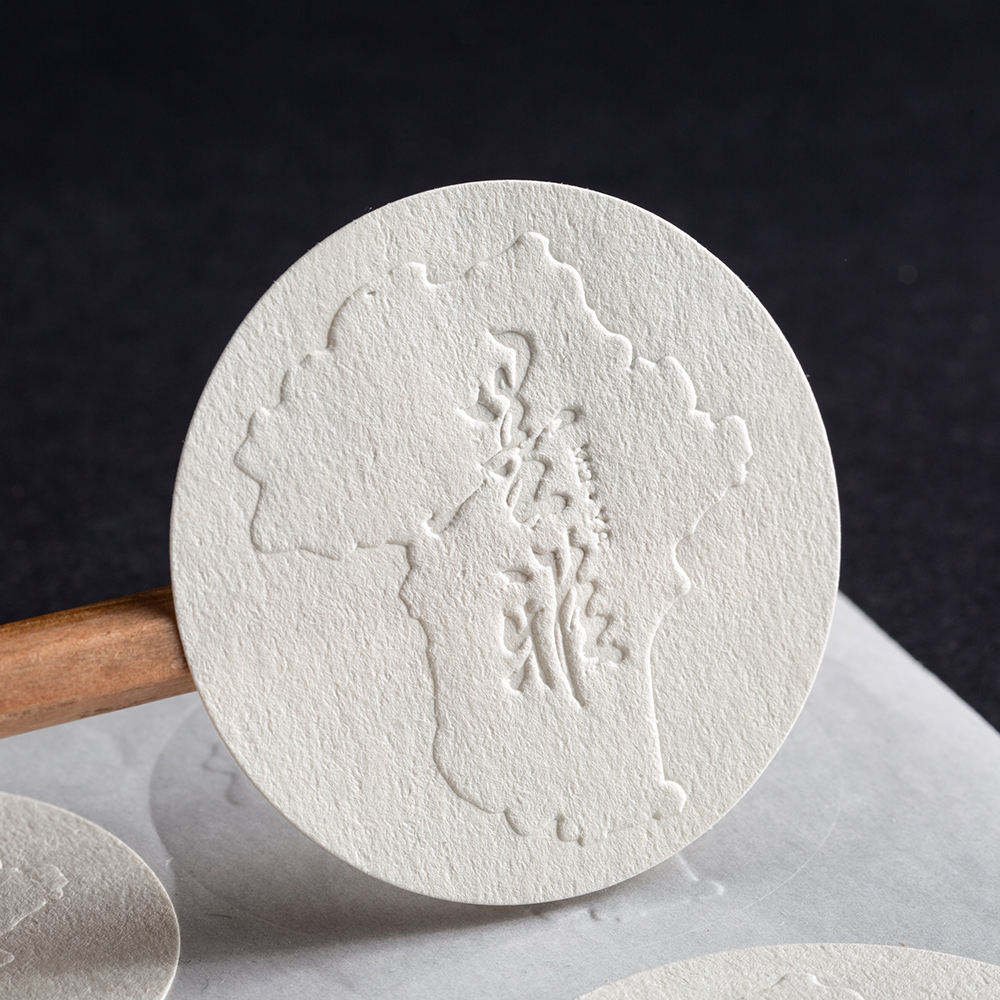 Custom High Quality Luxury Sticker Logo Wholesale Label Sticker Embossed Sticker For Candle Jar Perfume Packaging