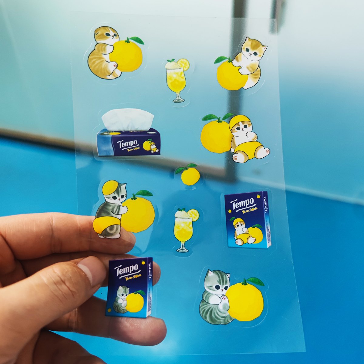 Vinyl clear sticker sheet Custom cartoon kiss cut sticker sheet Waterproof Material Self Adhesive transparent kiss cut sticker