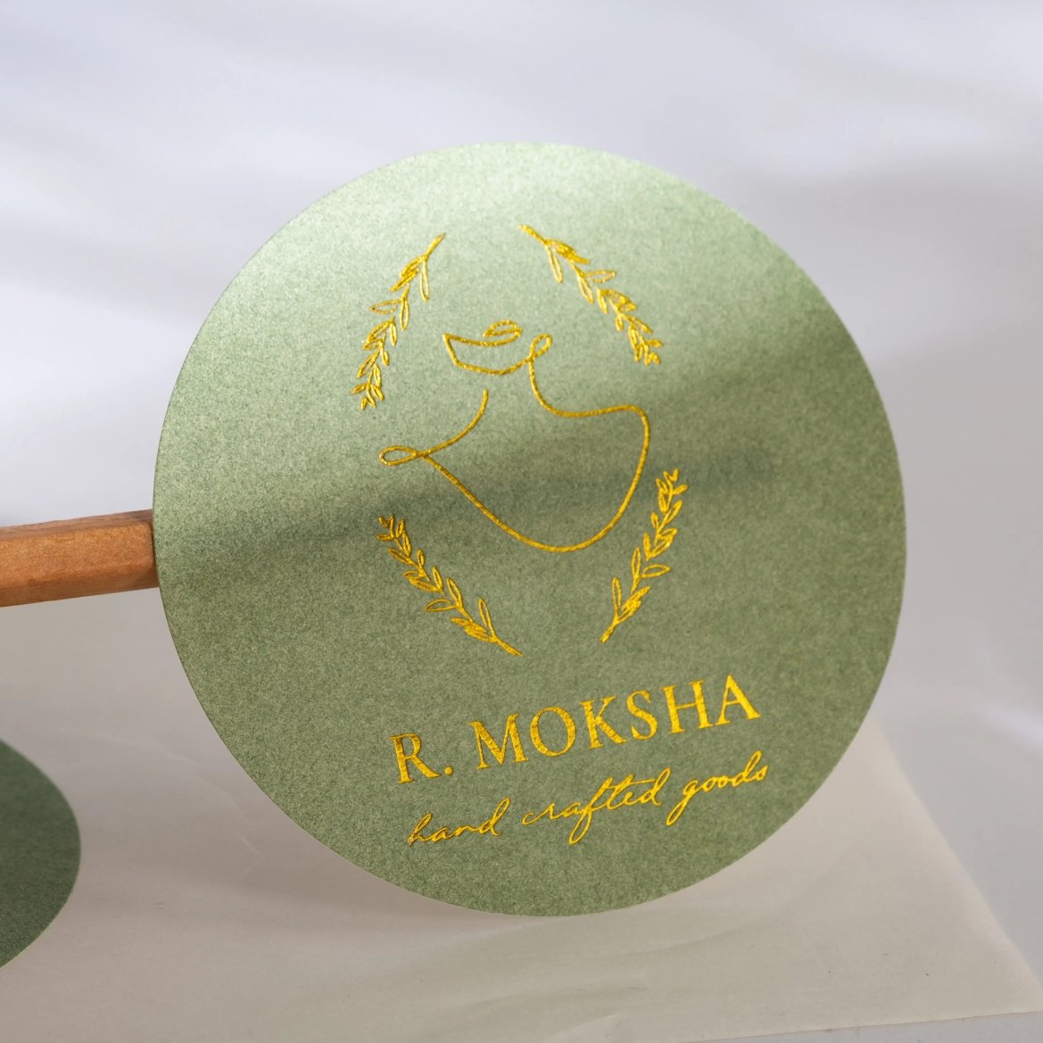 Wholesale Custom Logo Printing Paper Foil Stamping Sticker Perfume Packaging Sealing Stickers