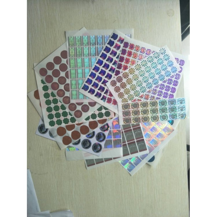 Custom Scratch Off Serial Number Security Hologram Sticker Qr Code 3d Holographic Label With Security Verify System