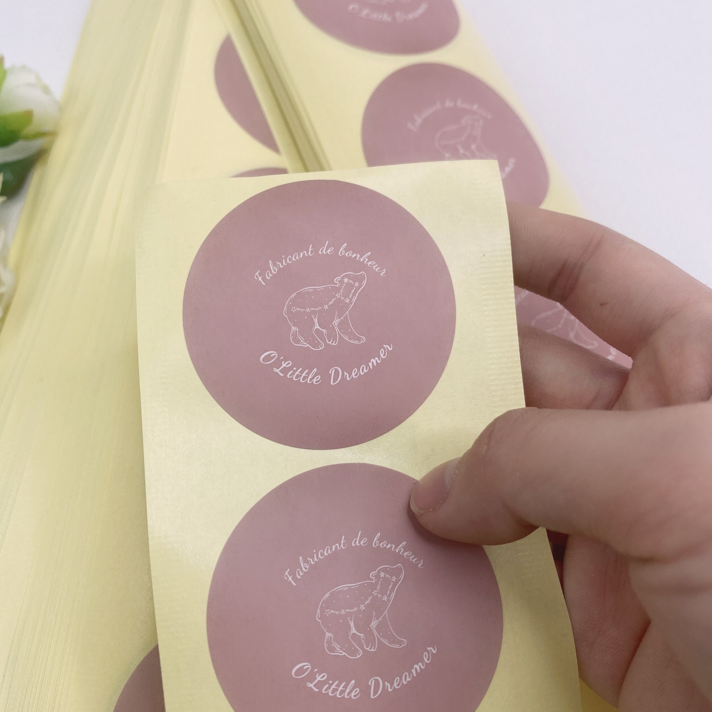 Personalized product private custom round stickers paper vinyl adhesive waterproof sticker label printing logo sticker
