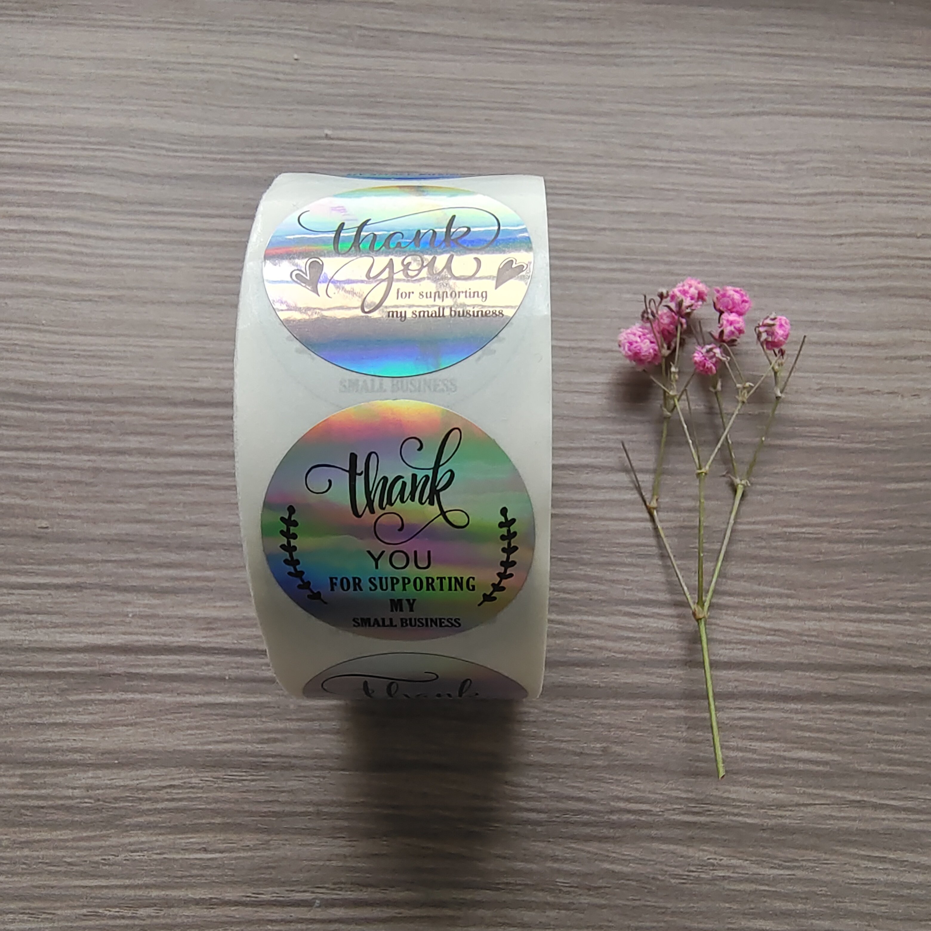 Fashionable Custom Logo Printed Roll Adhesive Sticker Kiss Cut Waterproof PVC Vinyl Stickers