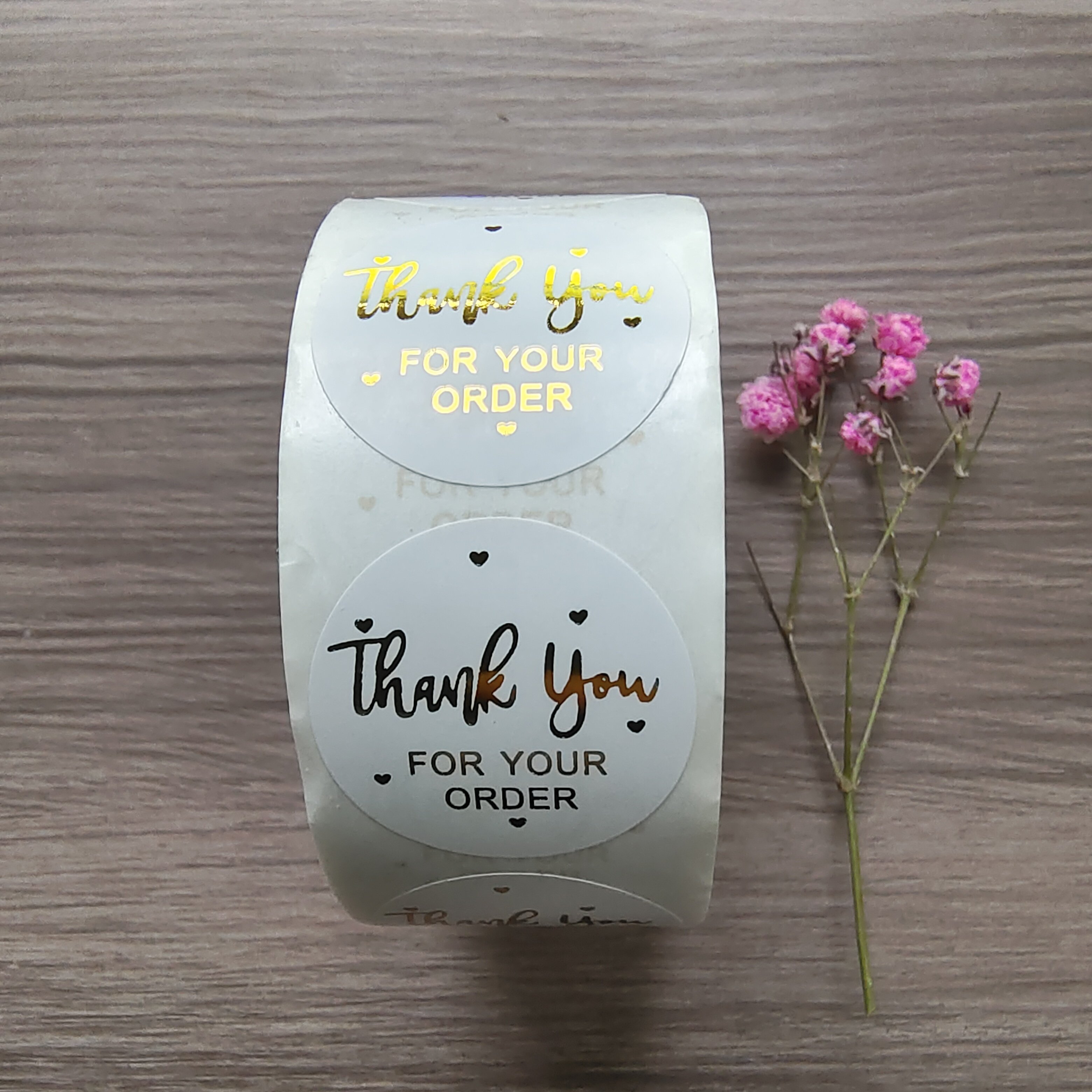 Fashionable Custom Logo Printed Roll Adhesive Sticker Kiss Cut Waterproof PVC Vinyl Stickers