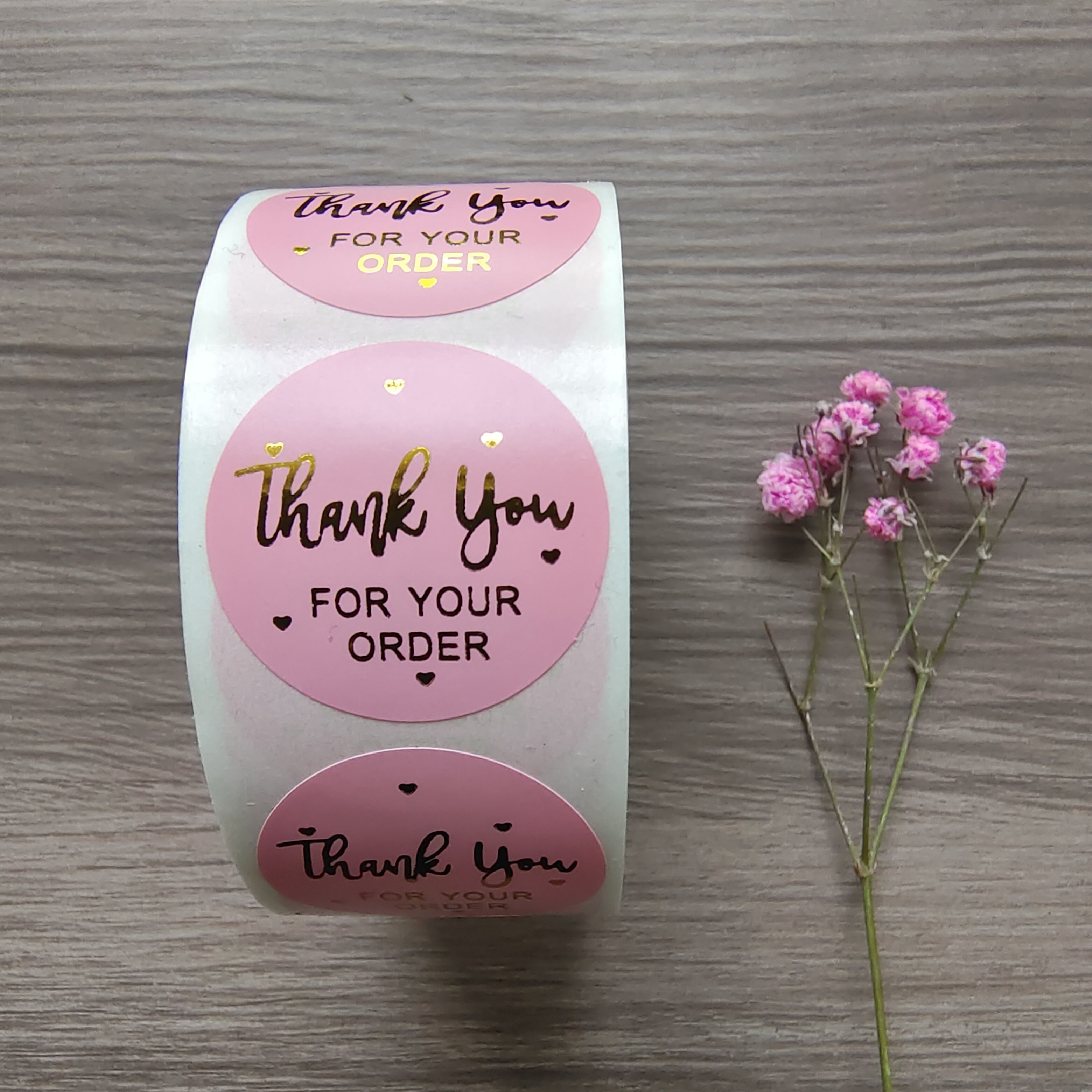 Fashionable Custom Logo Printed Roll Adhesive Sticker Kiss Cut Waterproof PVC Vinyl Stickers