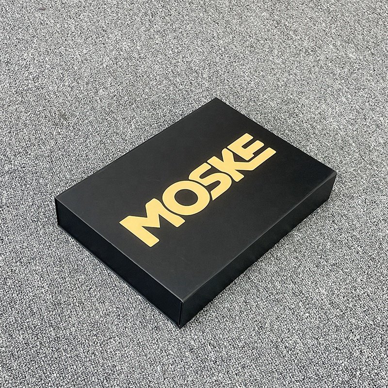 Custom Logo Luxury Black Gift Cardboard Paper Packaging Magnetic Folding Box