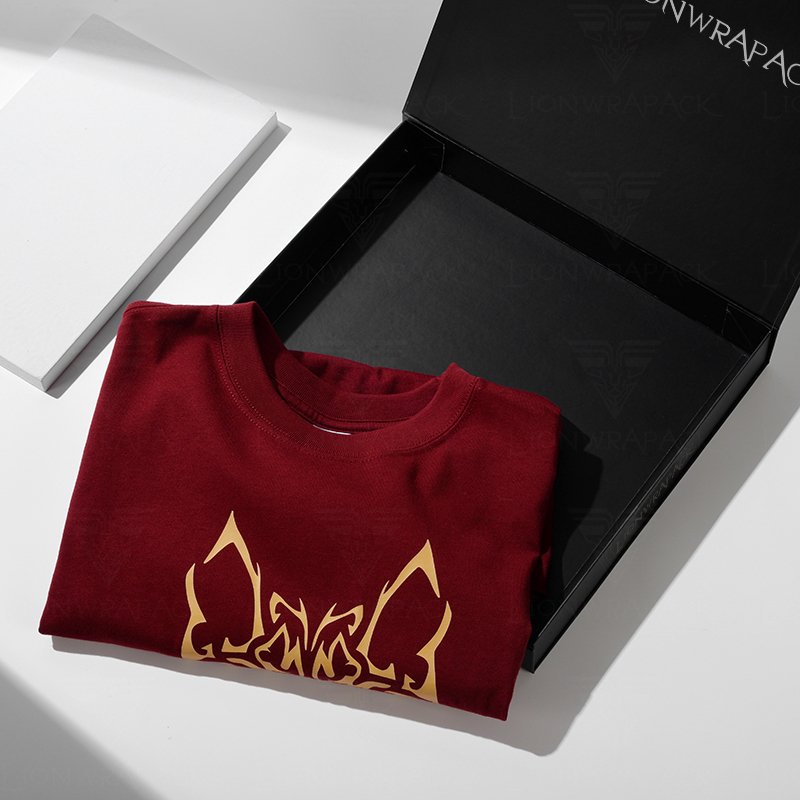 Lionwrapack Free Samples Custom Logo Clothing Packaging Boxes Eco-friendly Folding Gift Boxes for Transporting T-shirts