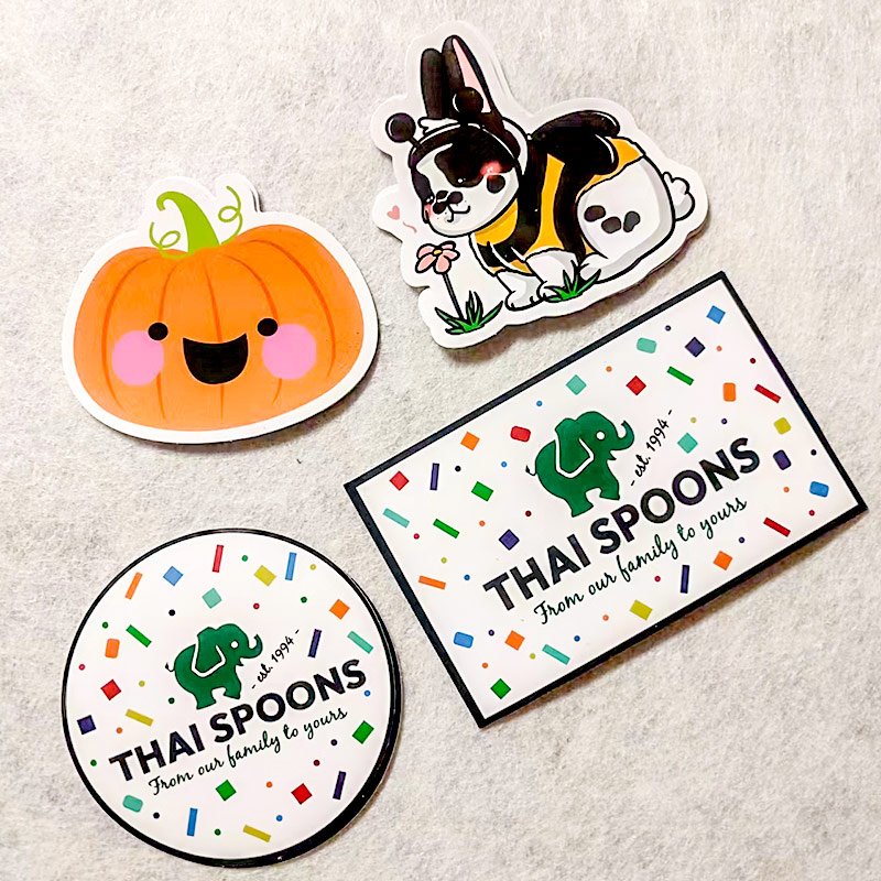 Nice Quality Custom Vinyl Holographic Heart Cute Sticker Logo Label Cartoon Printing Die Cut Anime Stickers
