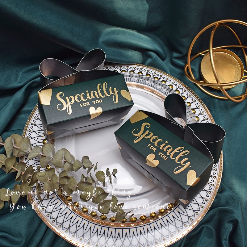 Luxury Wholesale Design Eco Friendly Candy Box Wedding Favor Bridesmaid Gift Box for Cookie Biscuit