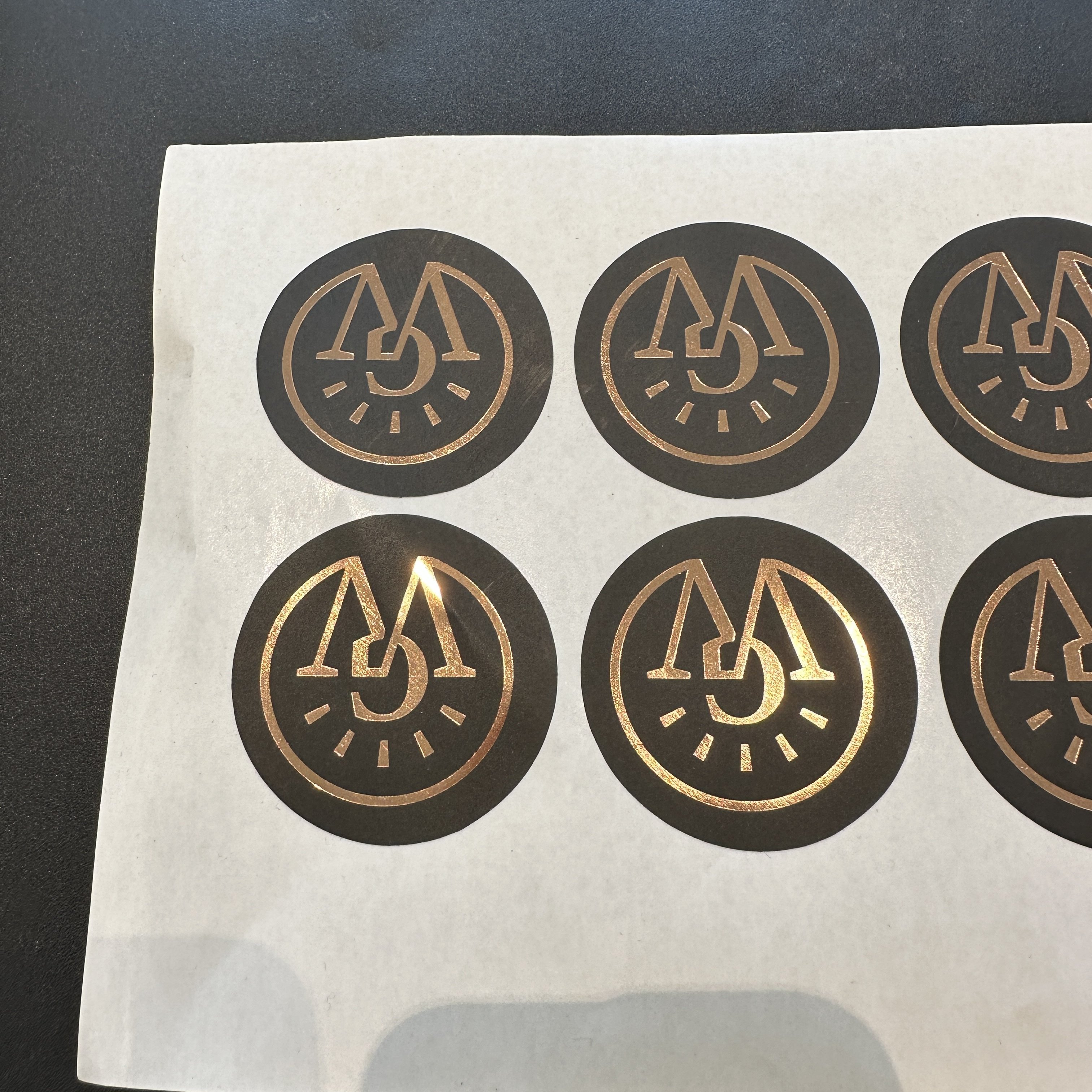 Custom Printed Plastic Waterproof Synthetic Paper Adhesive Vinyl PVC Round Circle Logo Sticker