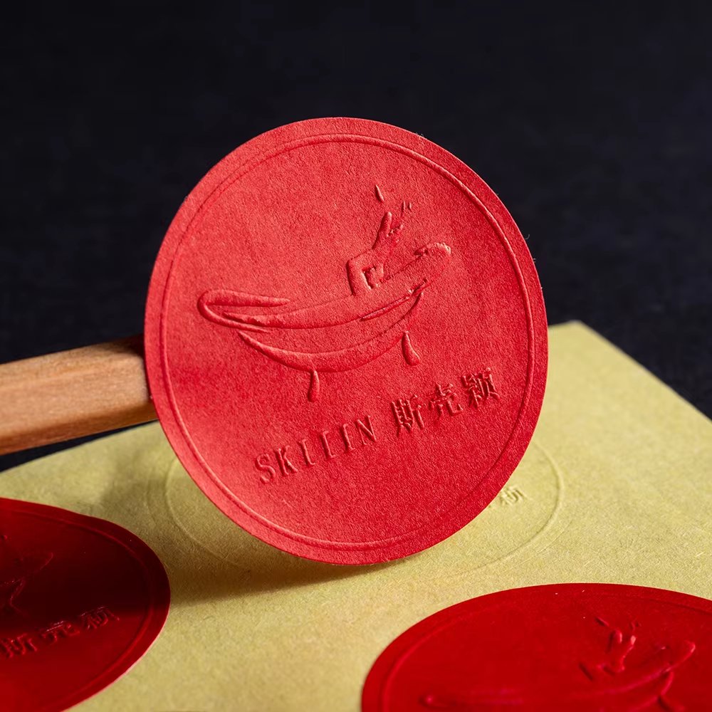 Custom the special texture paper 3D embossed black self adhesive stickers matte packaging labels