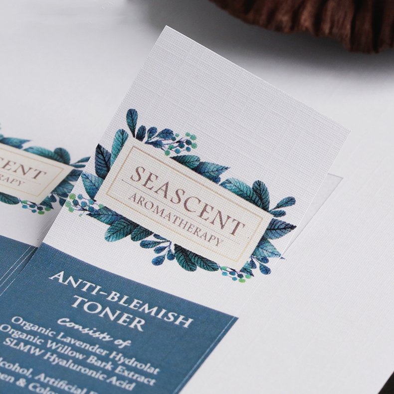 Waterproof Die cut Self Adhesive custom circle Art Paper Foil logo Sticker PVC Vinyl Bottle Packaging Label Printing