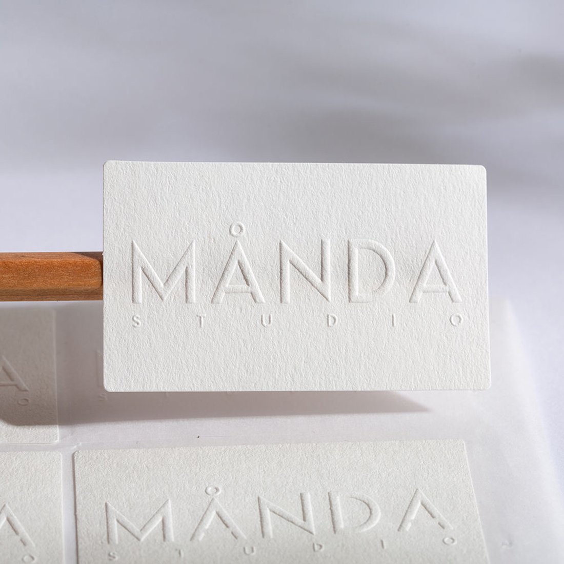 Wholesale Custom Logo Self-adhesive Embossed Printing Gift Box Packaging Sealing Sticker Perfume Labels