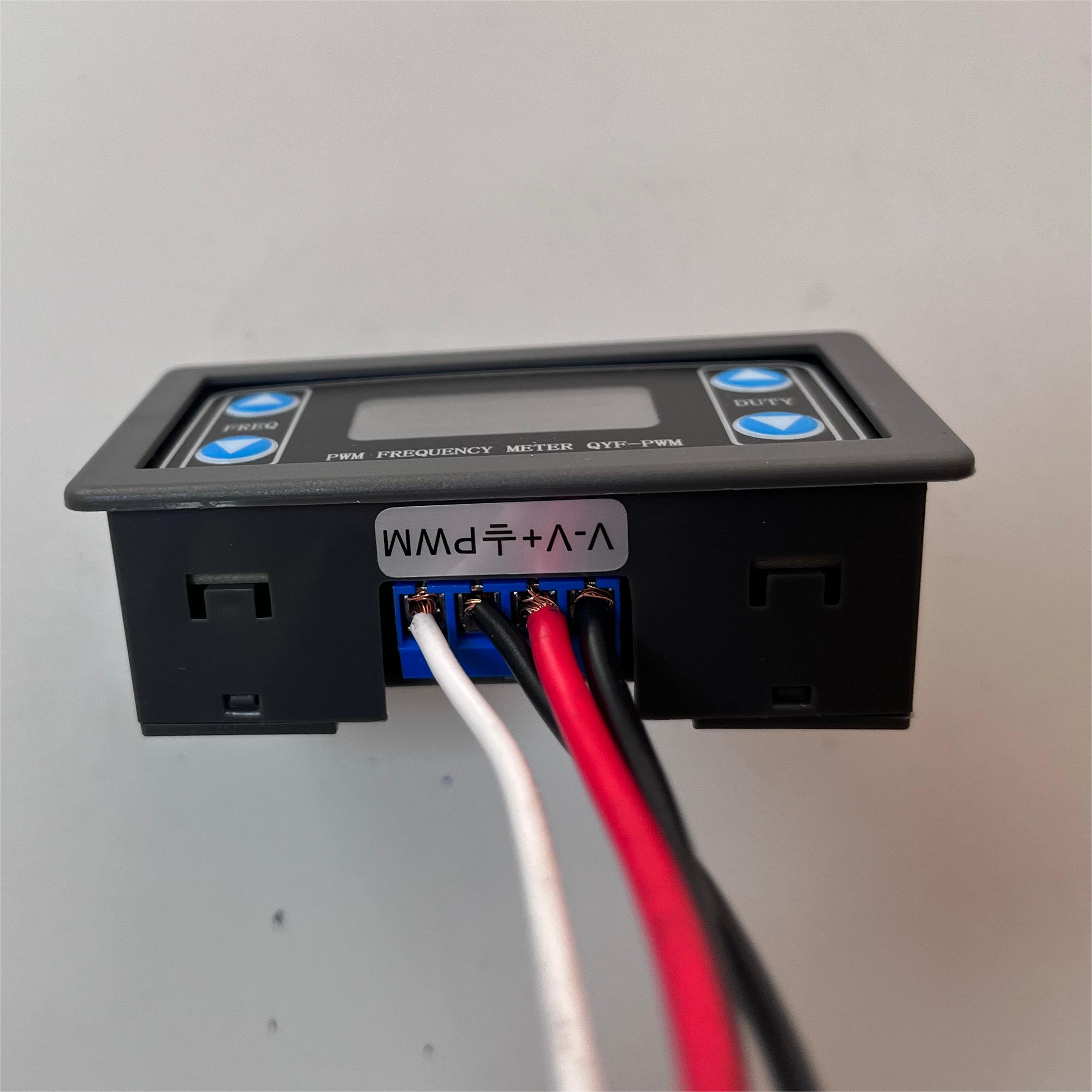PWM controller for brushless condenser fan and digital PWM signal generator