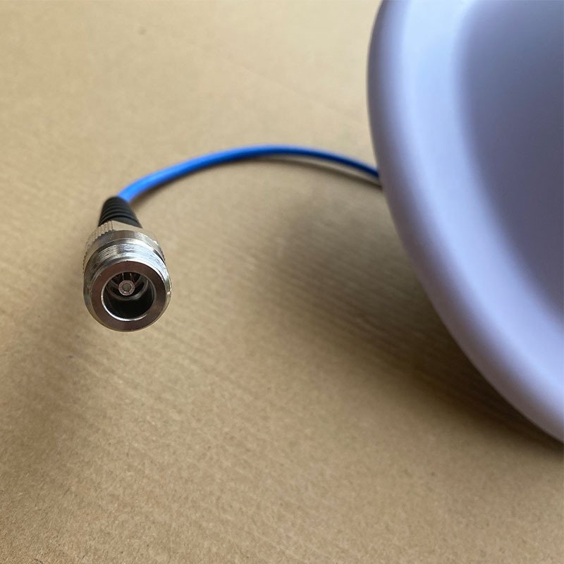 4G 5G Indoor high gain antenna 698-4000MHz with N Female Connector Omni-directional Ceiling Antenna communication antennas