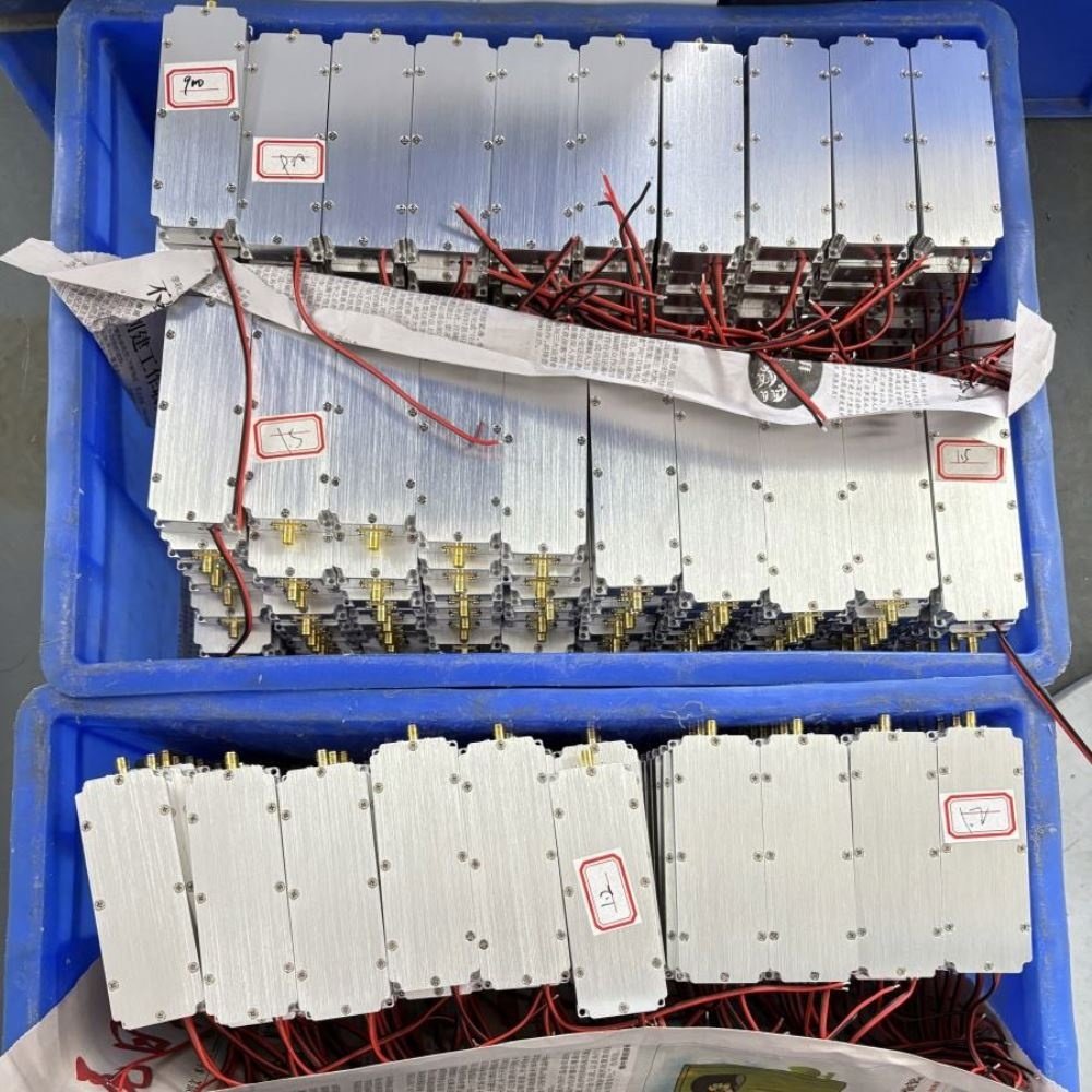 1.5Ghz 20W Customized Portable RF Amplifier Module With Signal Generator For Anti UAV/Drone Eaglex
