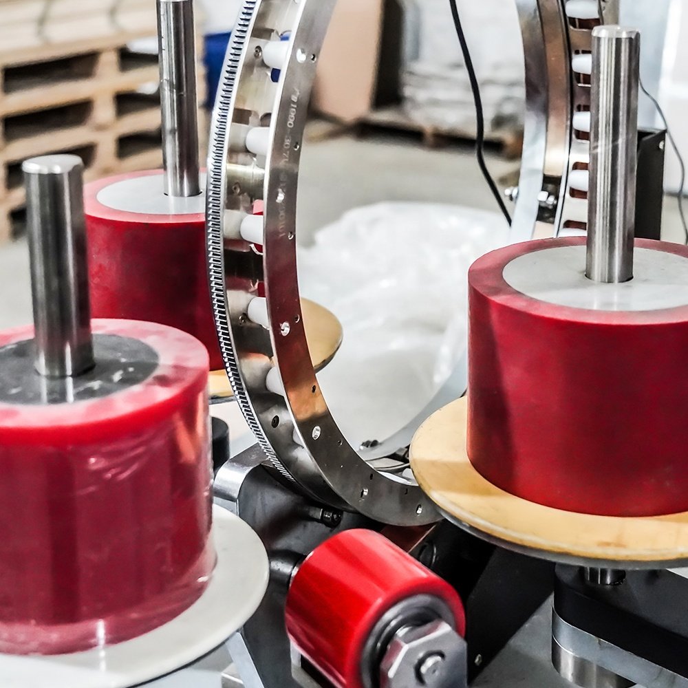Insulation equipment is used in traction transformers and signal transformers, ring transformer insulation tape machine