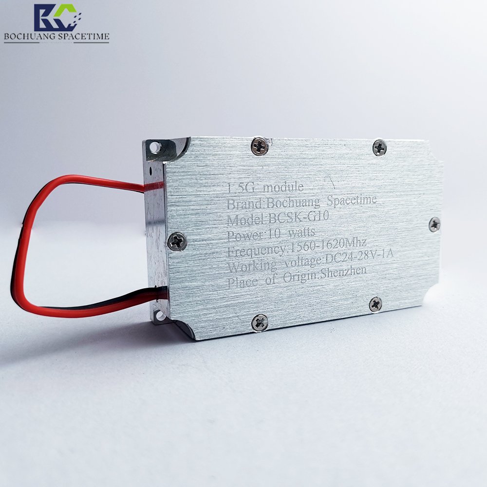 1500-1620mHZ RF Transmitter comes with a signal generator and 1.5G for anti drone countermeasures system power amplifier module