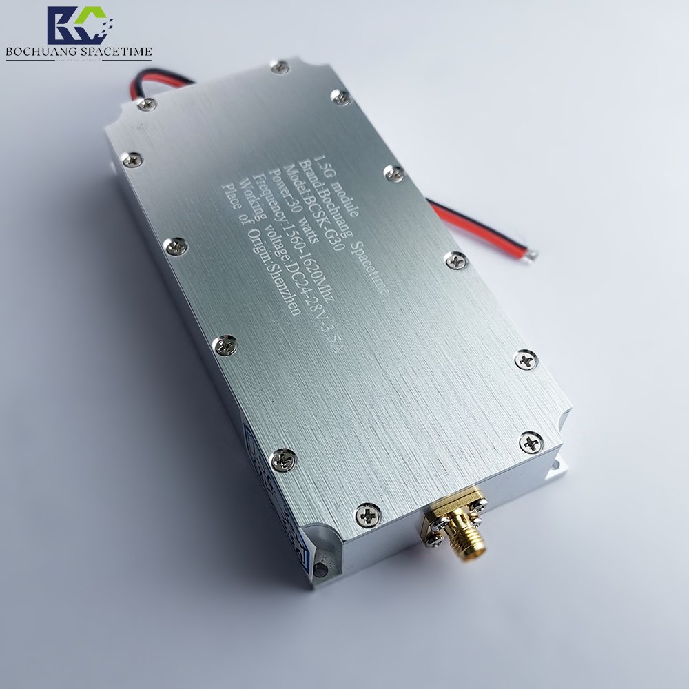 1.5GHz RF high-frequency power amplifier 45dBm BCSK-G30 wideband signal generator 30W drone interference module