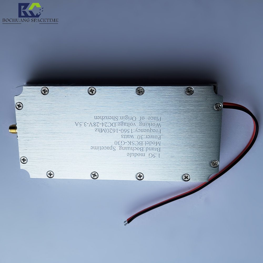 1.5GHz RF high-frequency power amplifier 45dBm BCSK-G30 wideband signal generator 30W drone interference module