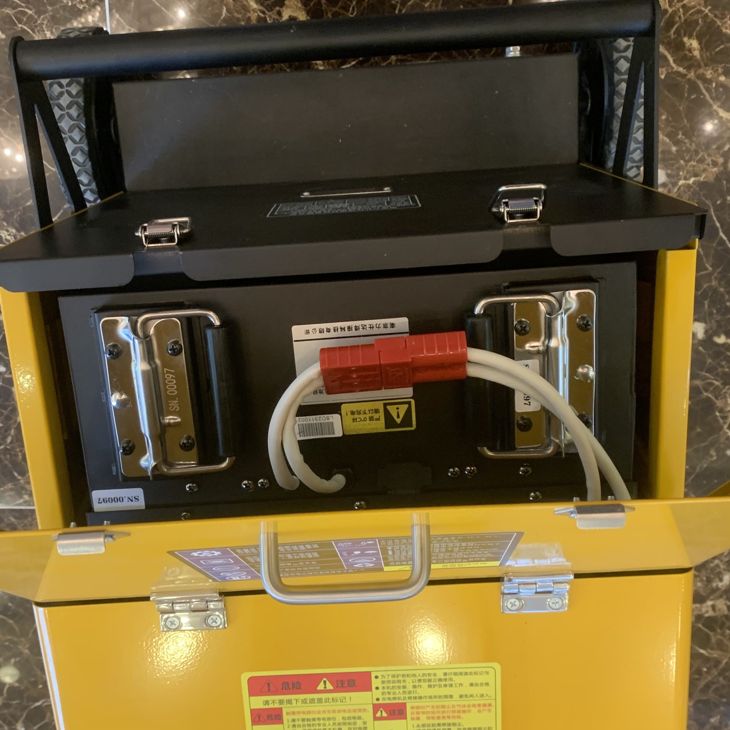 Multifunctional NEW Energy-Storage Industrial Power Station 4000w for mig tig Welding outdoor work portable generator with solar