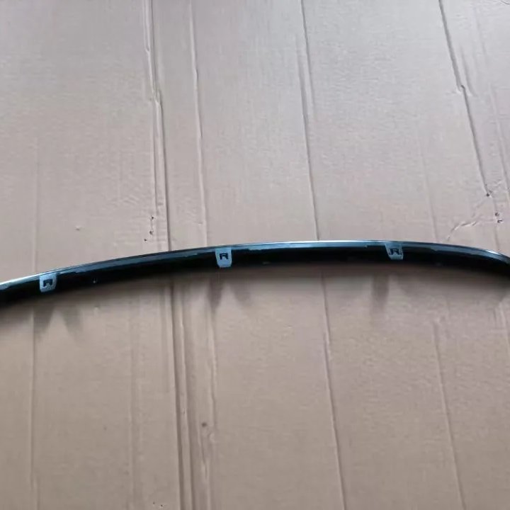 BYD electric car & auto parts qin yuan song tang SA3EA-2803122/77 Front bumper left turn signal trim strip