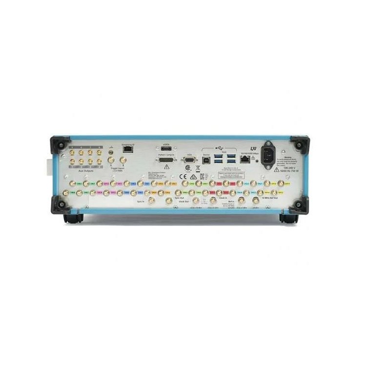 Tektronix AWG 5200 arbitrary waveform generator AWG5204 2 GHz Multiple channels