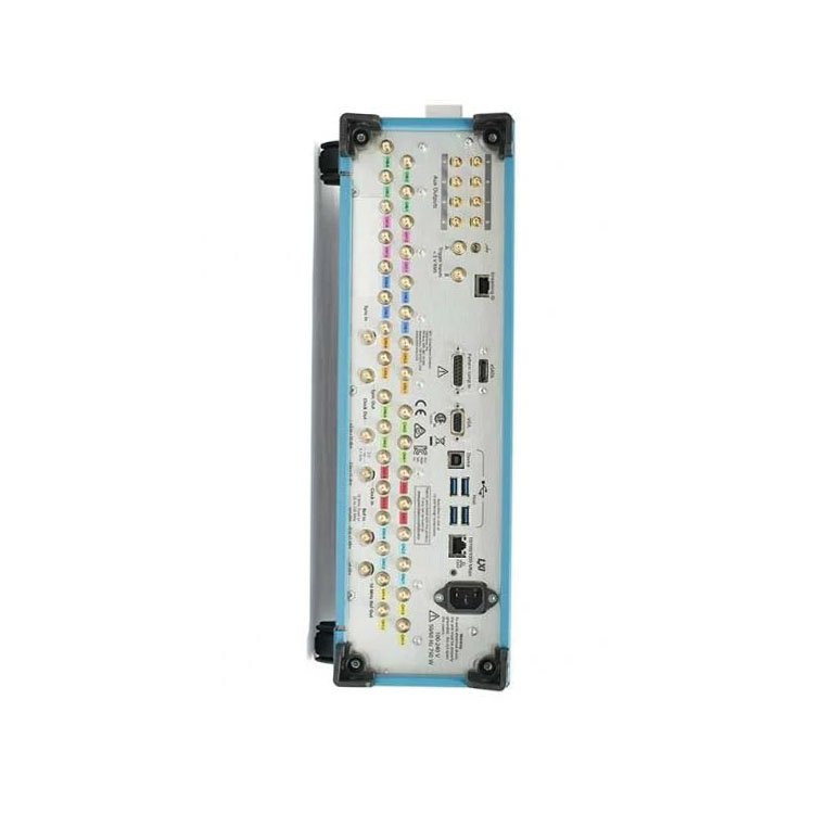 Tektronix AWG 5200 arbitrary waveform generator AWG5204 2 GHz Multiple channels