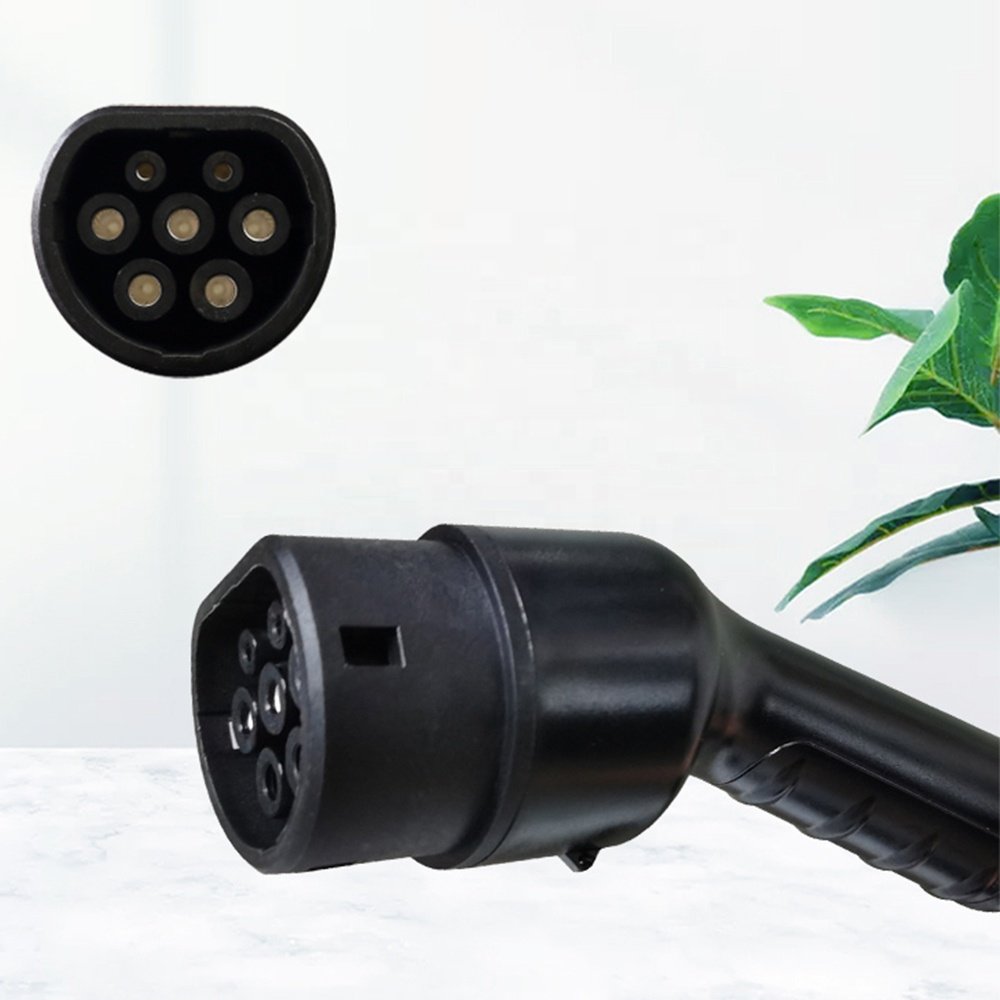 ZR-EUO03-4 16A European standard plug new energy Electric Vehicle Charging station with numerical screen display