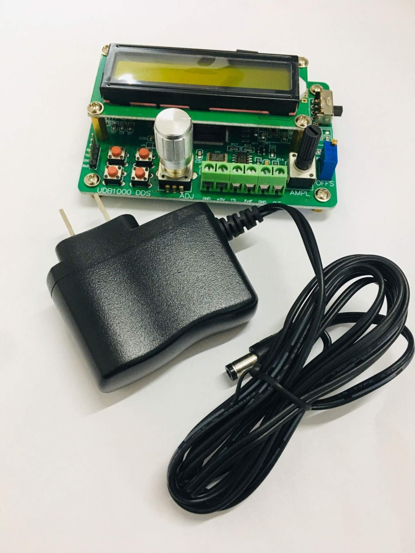 UDB1000 UDB1000DDS signal generator frequency meter counter sine pulse duty cycle 1002S 1005S 1008 Frequency Counter hot sale
