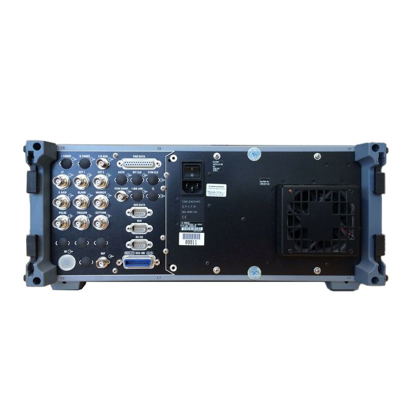 RohdeSchwarz SMIQ06B L 6.4GHz Signal Generator