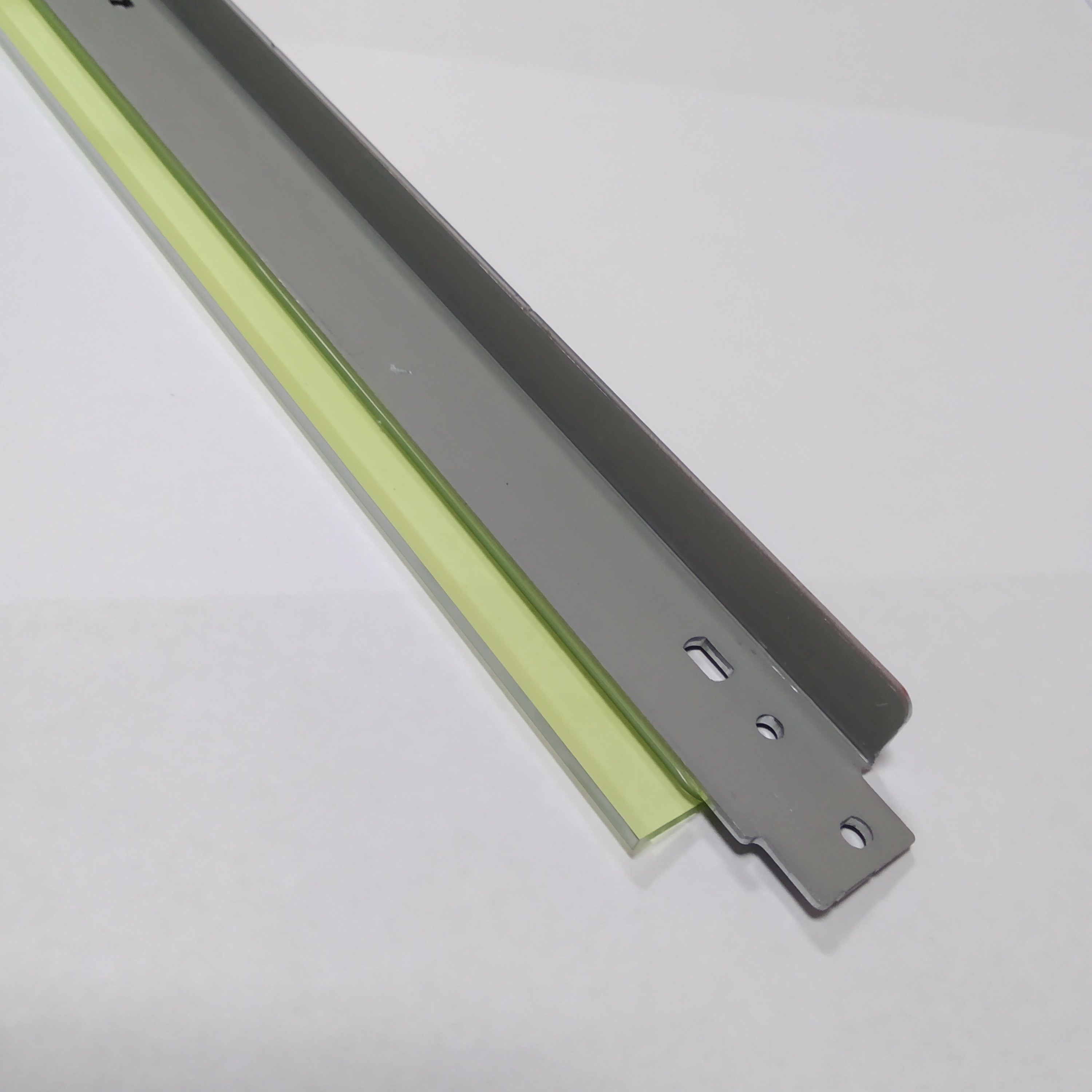 Manufacturer C258 Transfer Belt Cleaning Blade For Konica Minolta Bizhub C227 C287 C258 C308 C368 C7822 C7828 C7528 compatible