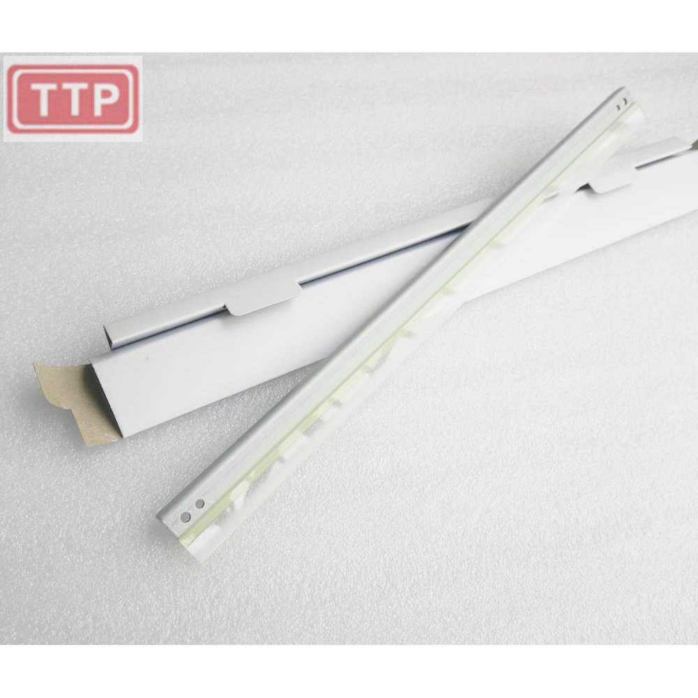 Drum cleaning blade for Ricoh MPC3003 MPC3503 MPC3004 MPC3504 MPC4503 MPC5503 MPC6003 MPC4504 MPC5504 MPC6004 copier spare parts