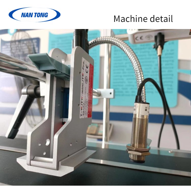 Online industrial barcode laser marking machine wood fabric metal plastic expiry date batch coding machine inkjet printer