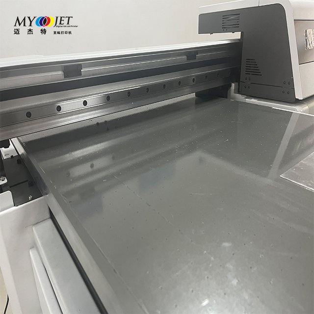 inkjet printers Factory direct sell Myjet 6090 UV Flatbed Printer VARNISH Flatbed High Precision high-quality accessories