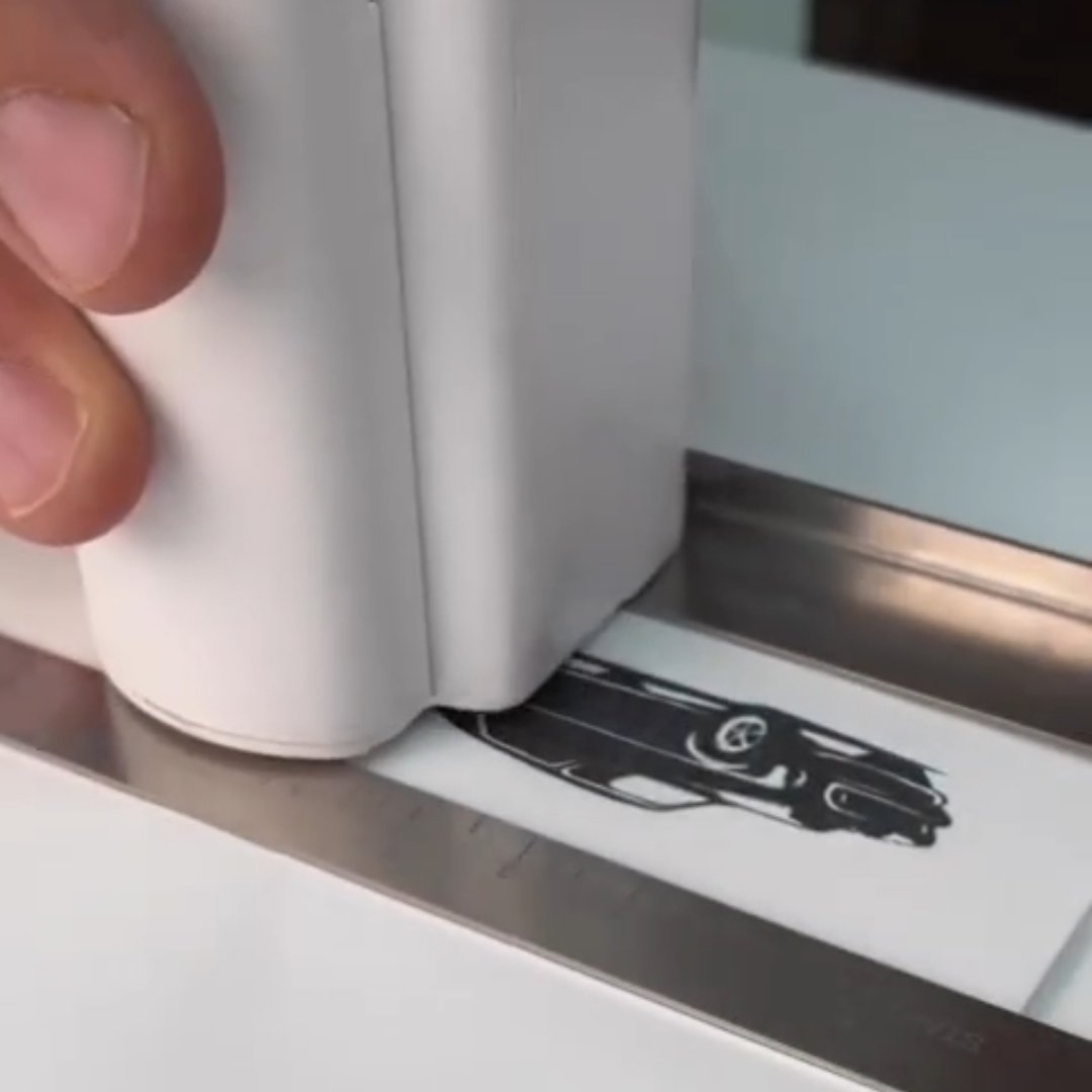 Evebot Printpods handheld inkjet printer for water-absorbent materials surface printing paper cup box card logo letter print